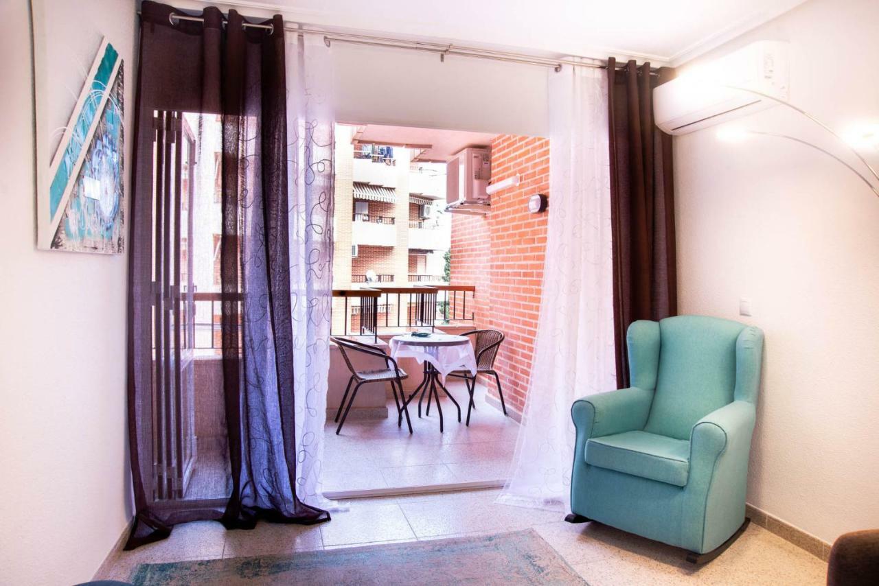 Holiday Royal Suite Concordia Τορεβιέχα Εξωτερικό φωτογραφία